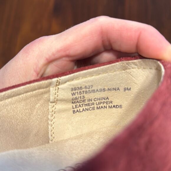 G.H. Bass & Co Nina Maroon Suede Flats Women’s US 9 M - Picture 8 of 8